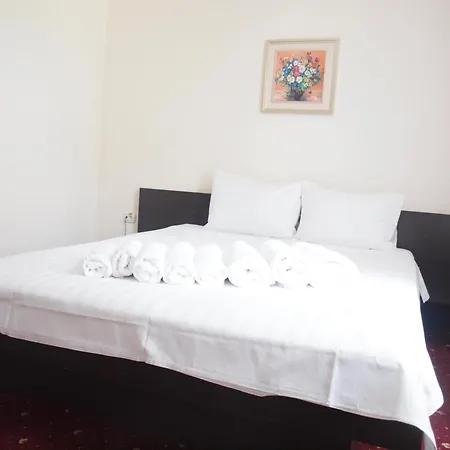 Marie 3* Mamaia