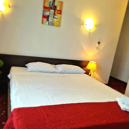 Marie 3* Mamaia