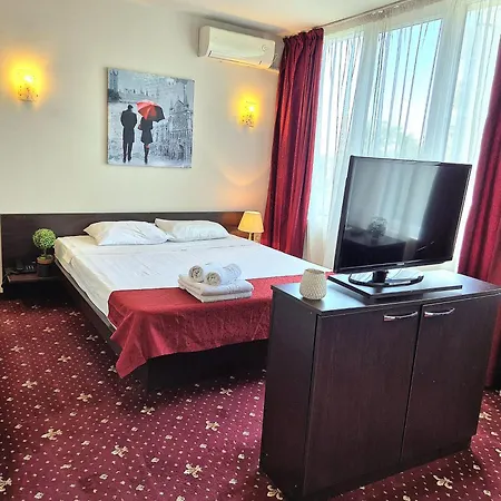 Marie Hotel Mamaia
